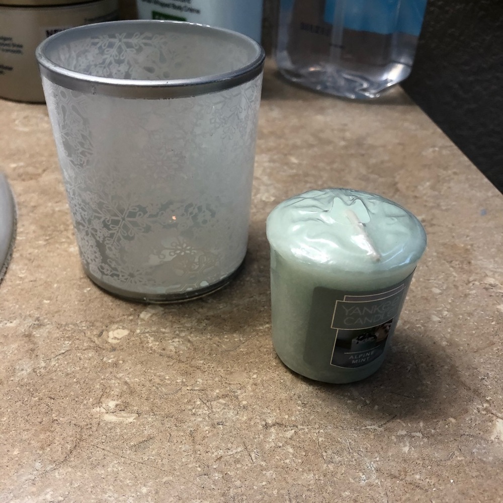 Small Yankee candle holder and Alpine Mint candle